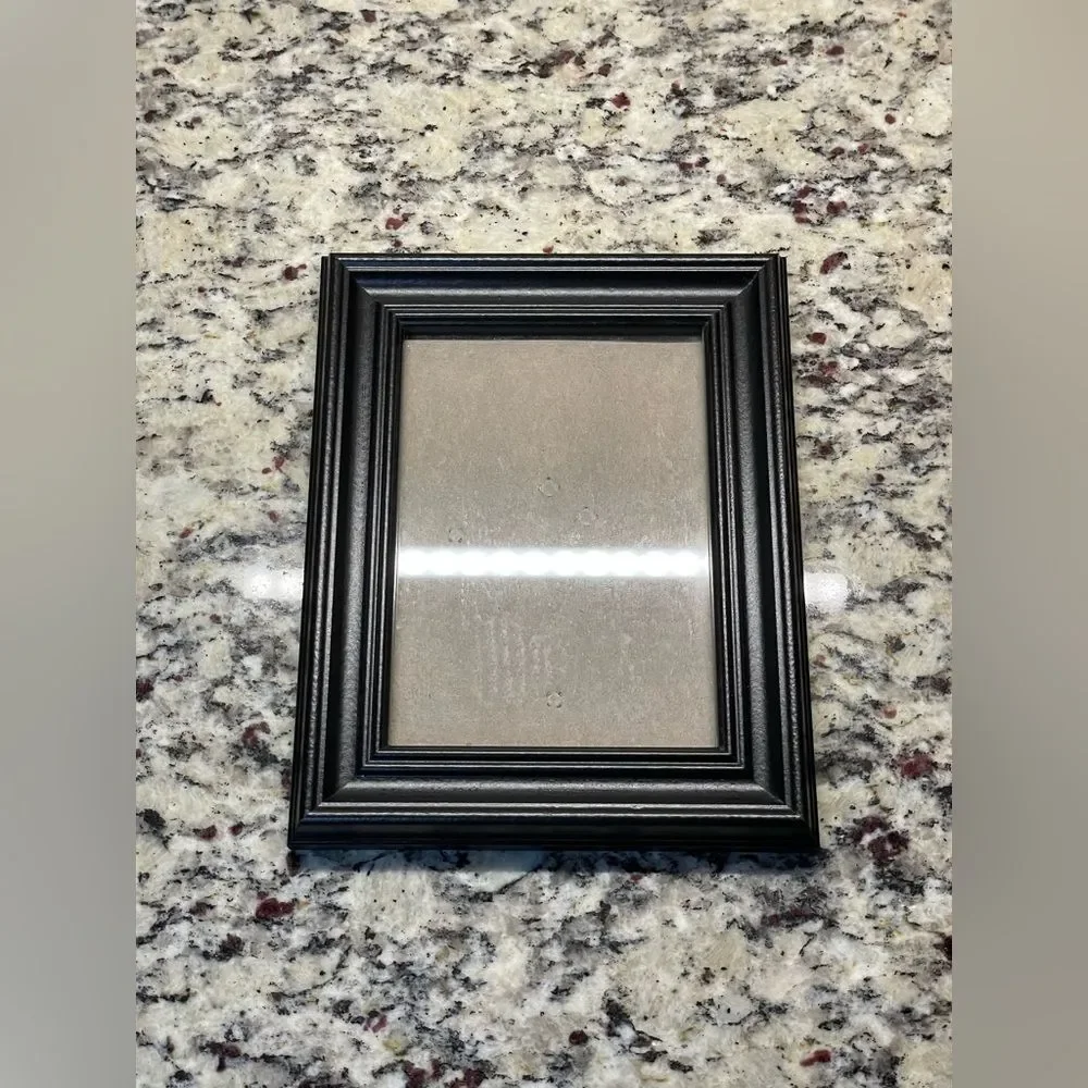 Elegant Black Free Standing Photo Frame